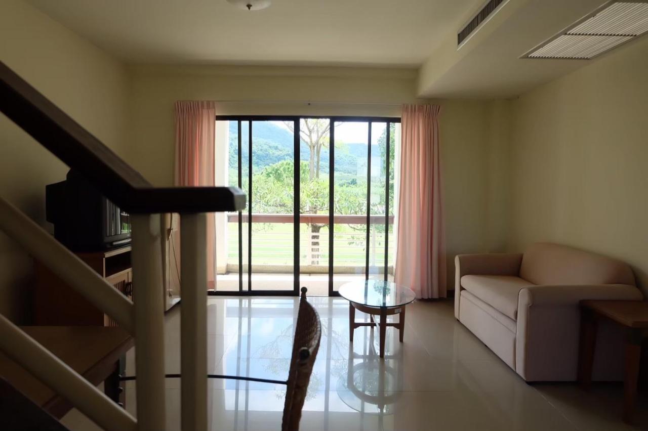 Samerdrow Khao Yai Mu Si Buitenkant foto