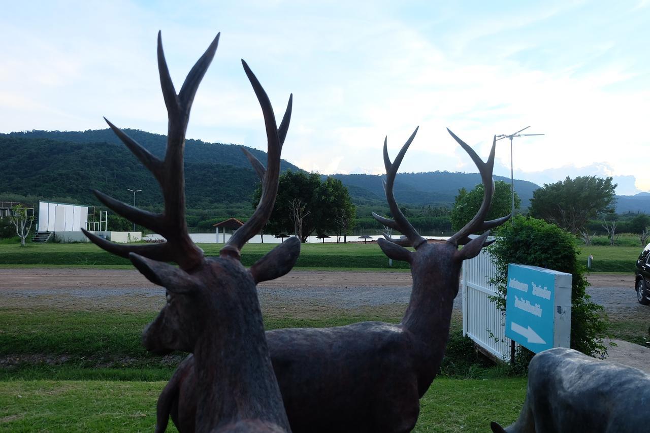 Samerdrow Khao Yai Mu Si Buitenkant foto